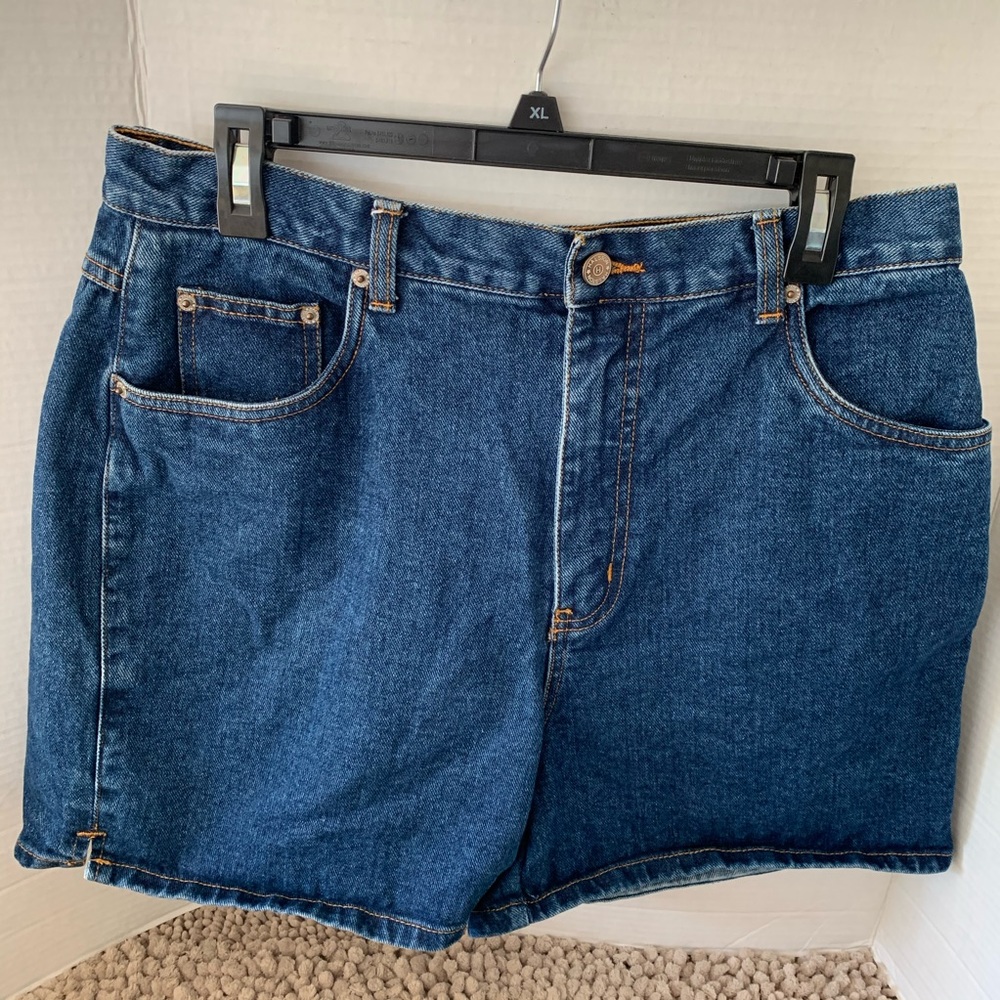 Halston women  jean shorts